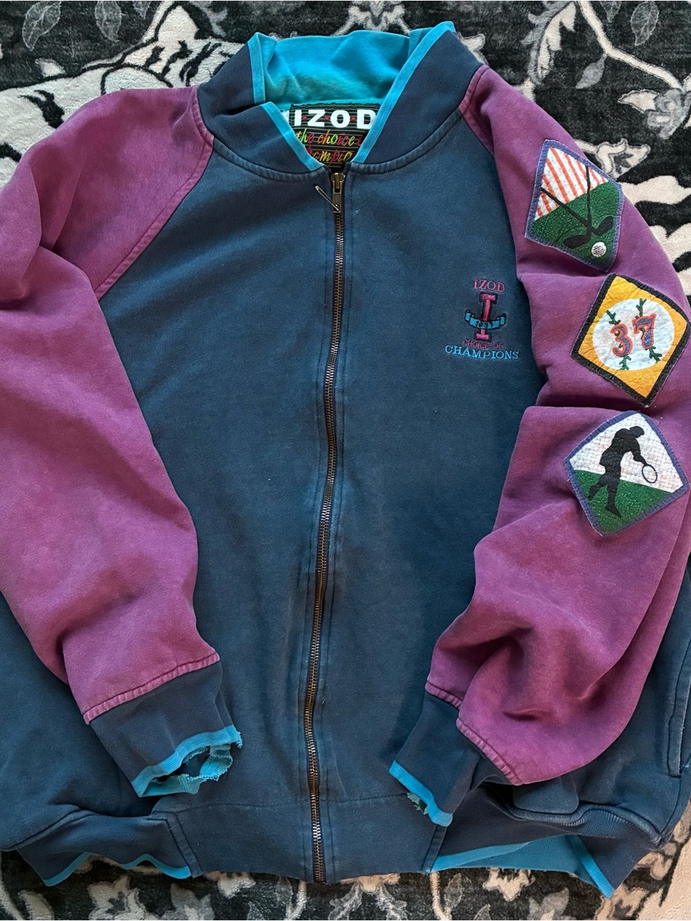 010 - VINTAGE 90s IZOD MULTICOLOR ZIP UP SWEATSHIRT JACKET